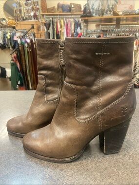 Frye Brown Leather Mid-Calf Heeled Zip Boots